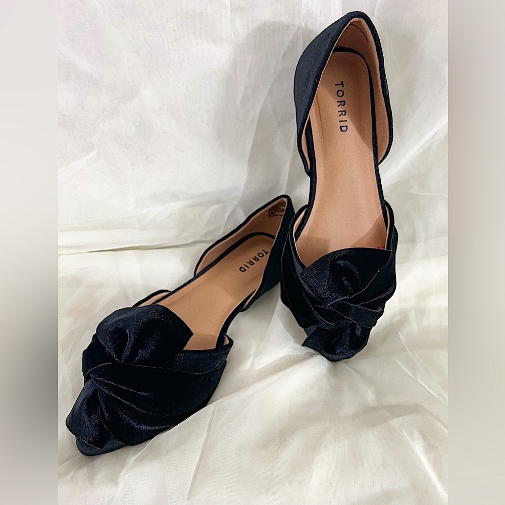 Torrid D’Orsay Flats - Picture 2 of 7